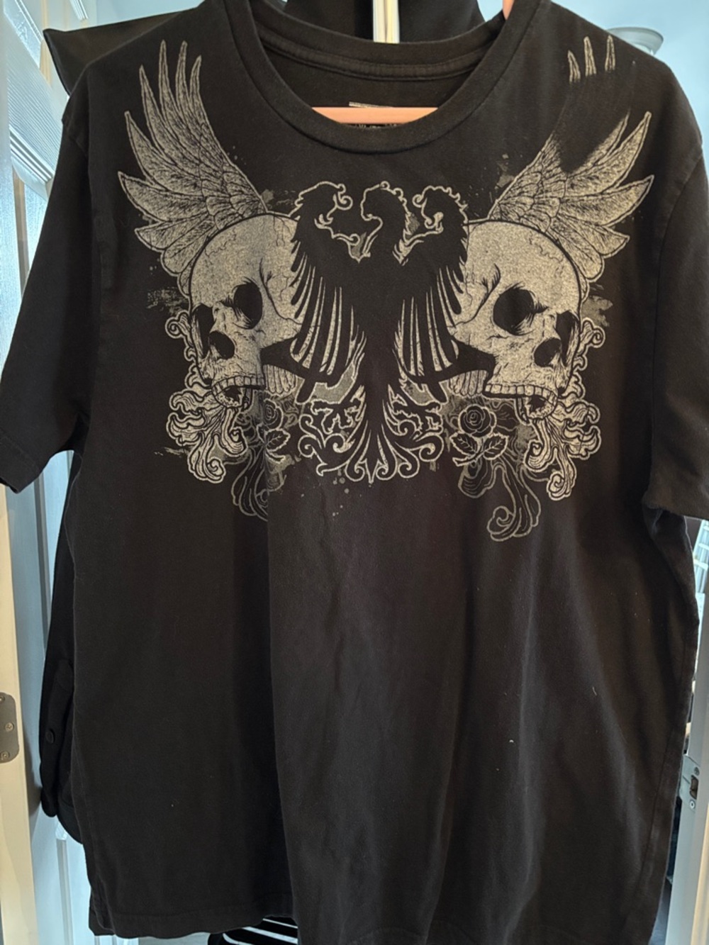 Old Navy Black Short-Sleeve Skull & Wings Graphic Tee 3 tee shirts together